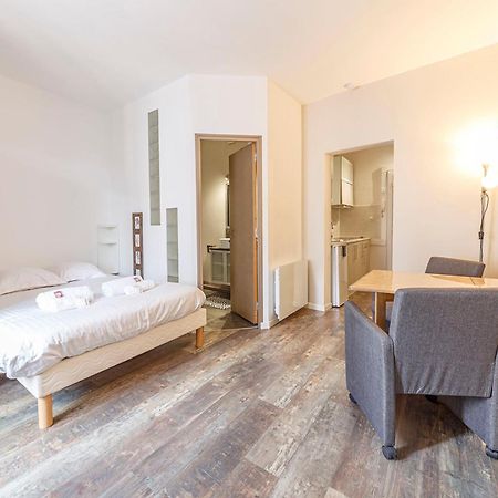Le Garnier - Studio Au Coeur De La Doutre Apartment อองเชร์ ภายนอก รูปภาพ