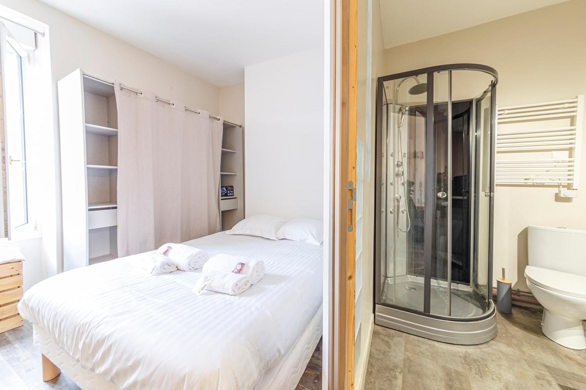 Le Garnier - Studio Au Coeur De La Doutre Apartment อองเชร์ ภายนอก รูปภาพ